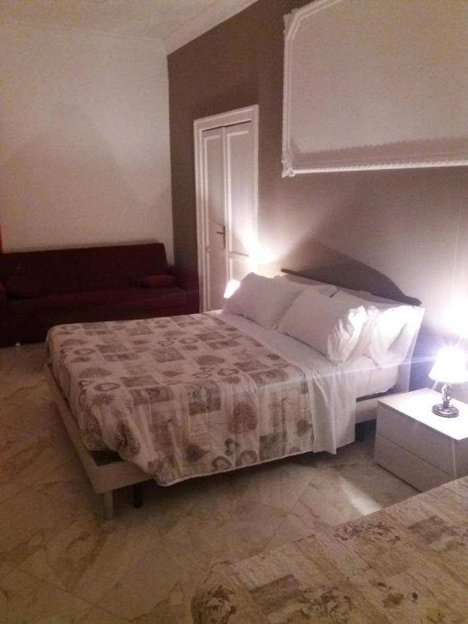 B&Bhotel Emmanuel Napoli Zewnętrze zdjęcie