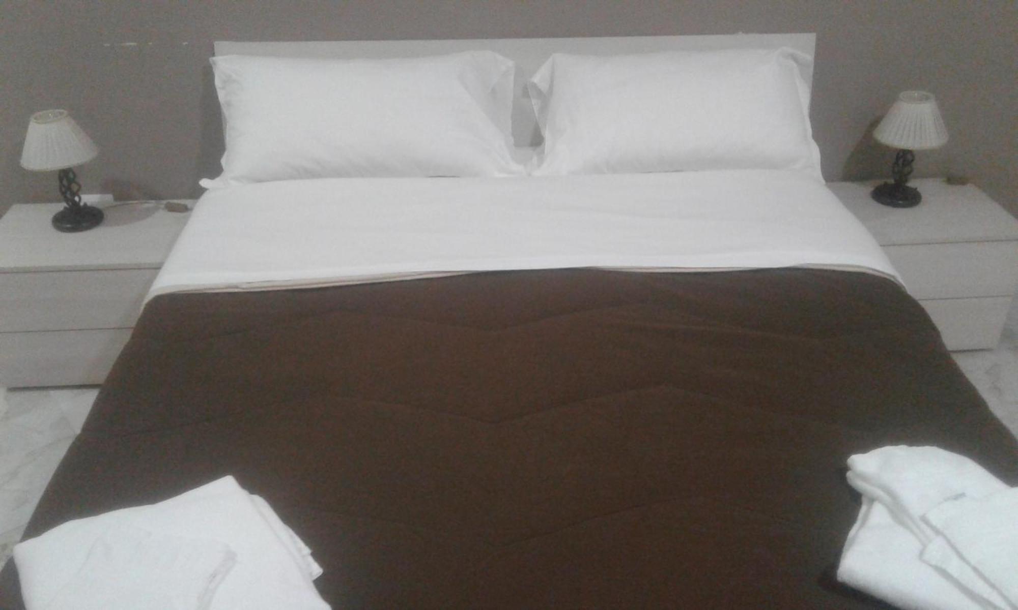 B&Bhotel Emmanuel Napoli Zewnętrze zdjęcie